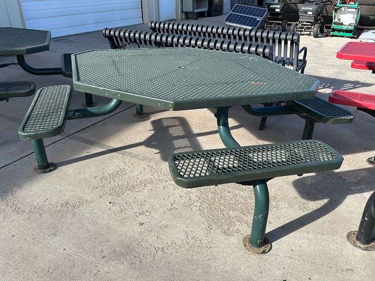 72” x 56” Picnic Table Roller Auctions