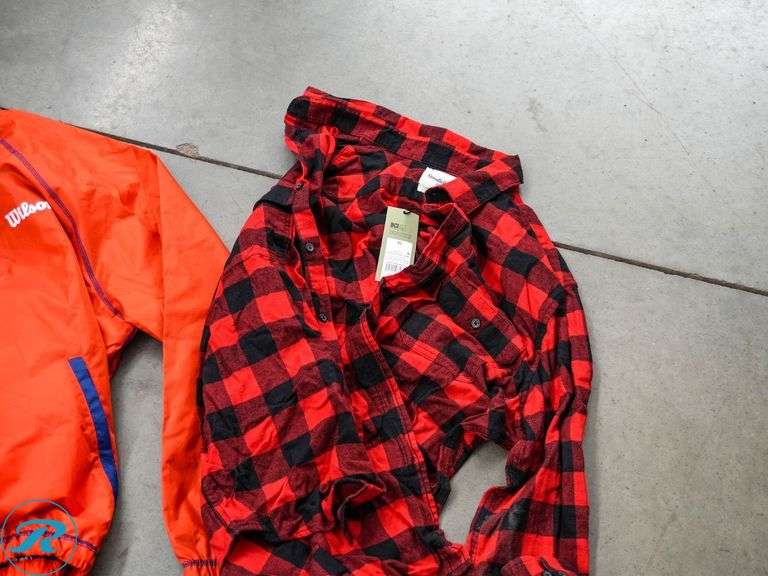 Mens Clothing, Size XL Roller Auctions