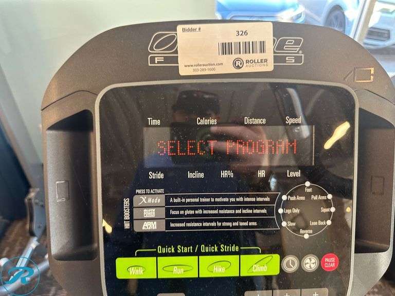 Octane Fitness XT-One Cross Trainer Standing Elliptical - Roller Auctions