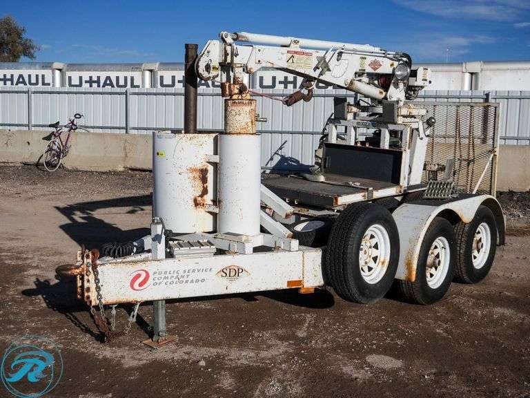 SDP EZ Hauler 2500 Series 2 Backyard Crane, 2,500 Lb Max Capacity, 24' Max Height, Extra Wheels, Auger, Unleaded, Onan Performer 20, Hour Meter Reads: 282 S/N: 10195888526