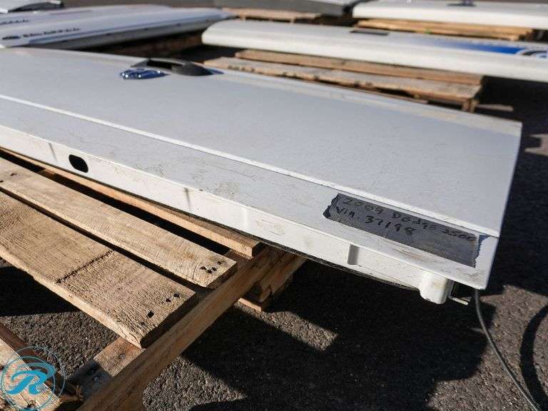 2009 Dodge Ram 2500 Tailgate - Roller Auctions