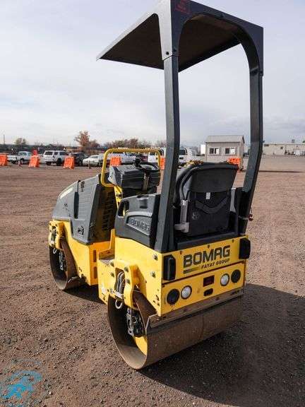 2011 Bomag BW90 AD Ride-On Vibratory Roller - Roller Auctions