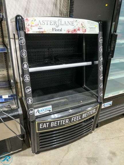 Avantco 189BMAC36HC Open Air Refrigerated Display Merchandiser on Casters