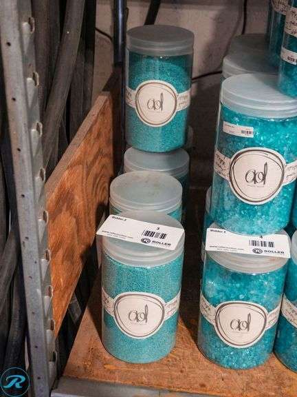 (5) 46oz Bottles of Accent Décor Deco Pebbles