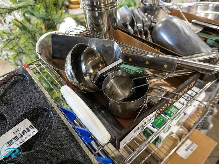 (2) Trays of Utensils - Roller Auctions