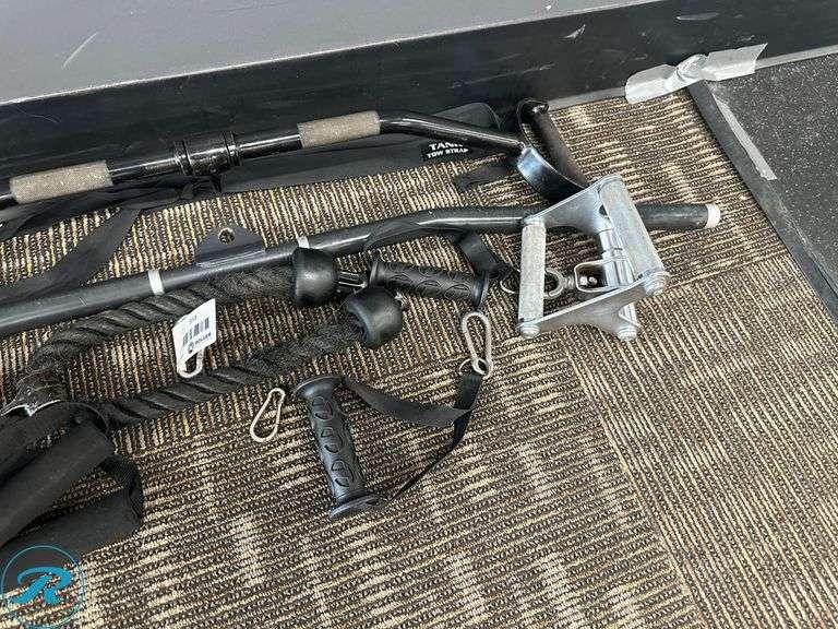 Assorted Cable Attachments - Roller Auctions