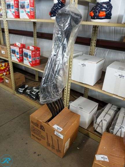 (6) Bigfoot Snow Tools Straight Handle Snow Shovels, Orange, Plastic - Roller Auctions