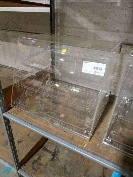 3-Tier Plexiglass Display Rack