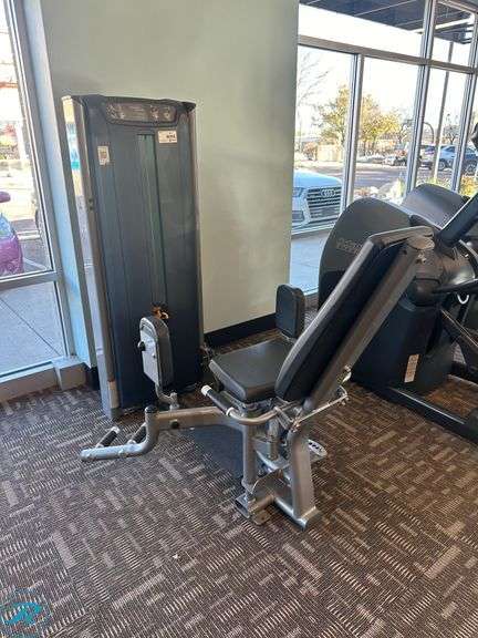 Matrix Versa Hip Adductor / Abductor Cable Machine - Roller Auctions
