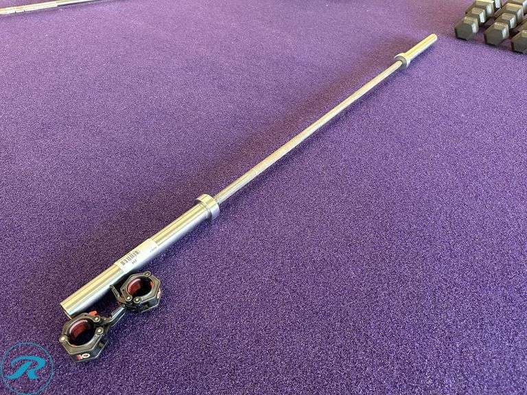 Olympic Barbell With (2) Clips