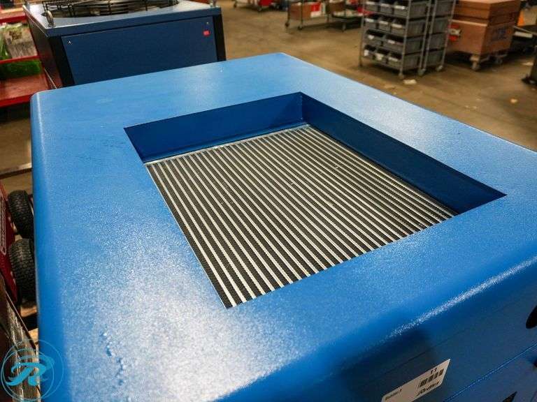 New US Air 20HPD1VSD Rotary Screw Air Compressor, 20Hp, 85 CFM, 208-230 VAC, Single or 3ph, Variable Frequency Drive - Roller Auctions