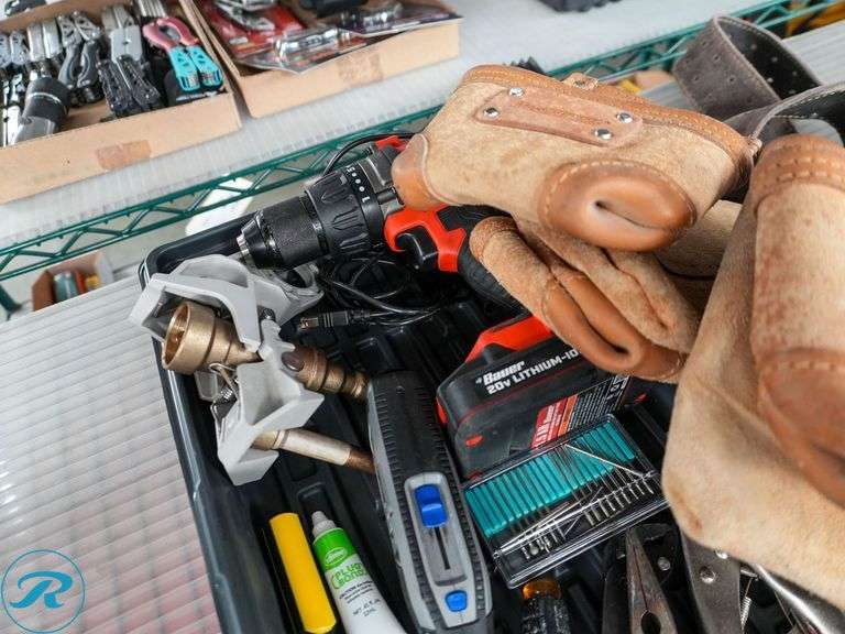 Tray of Hand Tools, Pruner and Tool Belt - Roller Auctions