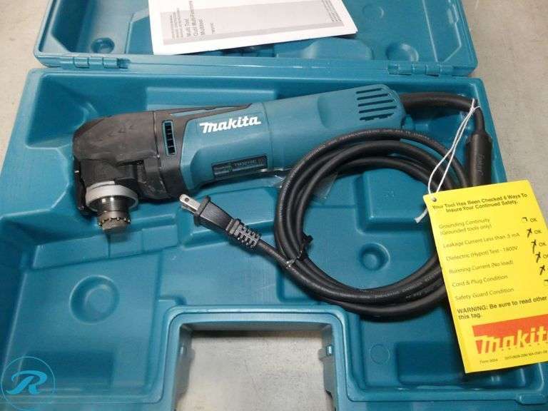 Makita TM3010C Multi Tool