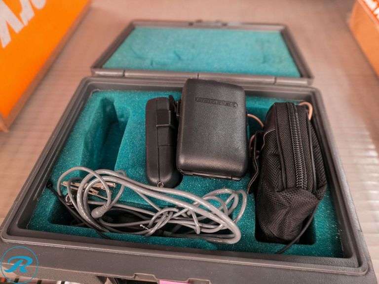 Comtek M-216 Transmitters - Roller Auctions