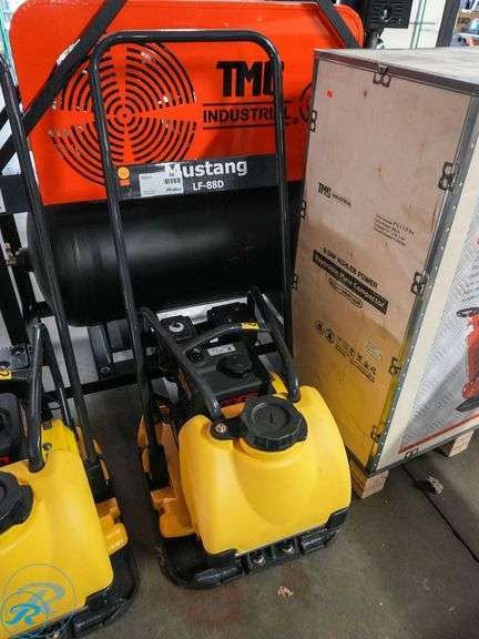 New Mustang LF-88 Plate Compactor, Gas - Roller Auctions