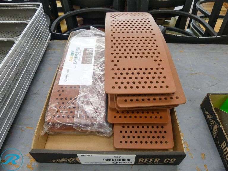 Tray of Ever Ocean Speed Oven Risers - Roller Auctions