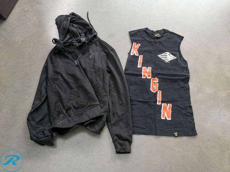 Box of Men's Clothing, Small - Roller Auctions