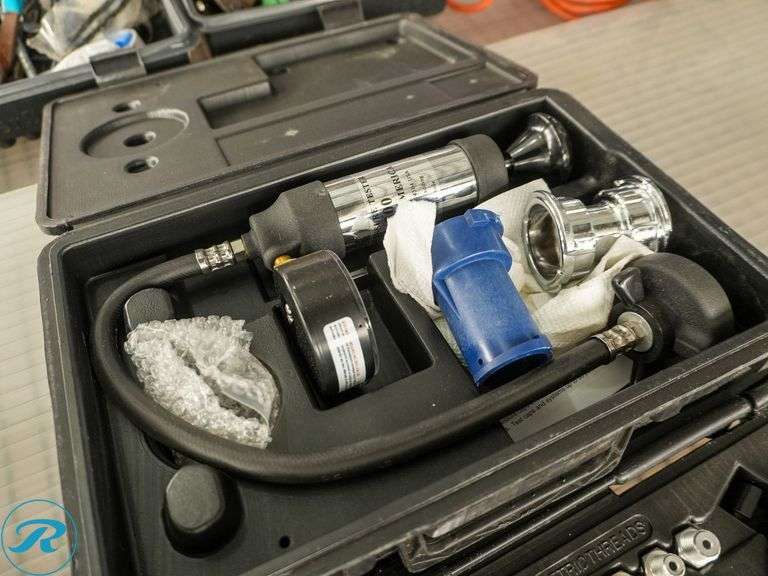 (2) Pressure Testers: OTC and MotoRad - Roller Auctions