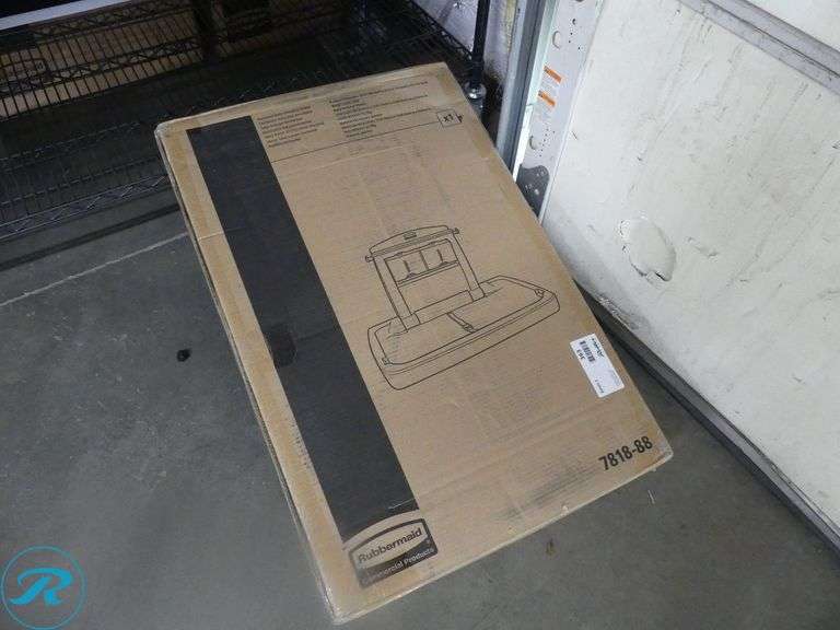 Rubbermaid 7818-88 Baby Changing Station Horizontal - 33.25" L X 21.5" H X 4" D (Closed - View #11