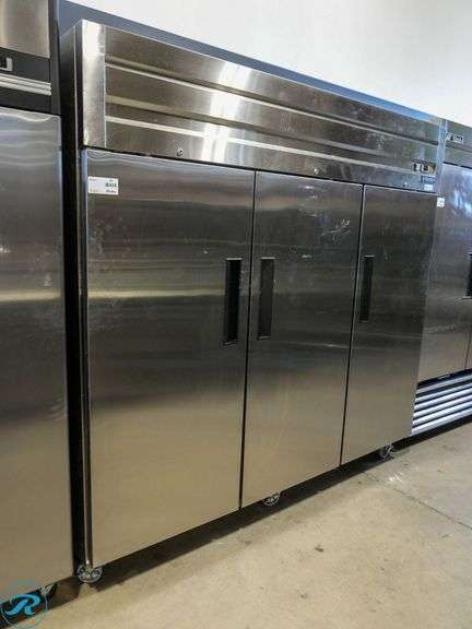 Dukes D83AR 3-Door Reach In Refrigerator on Casters