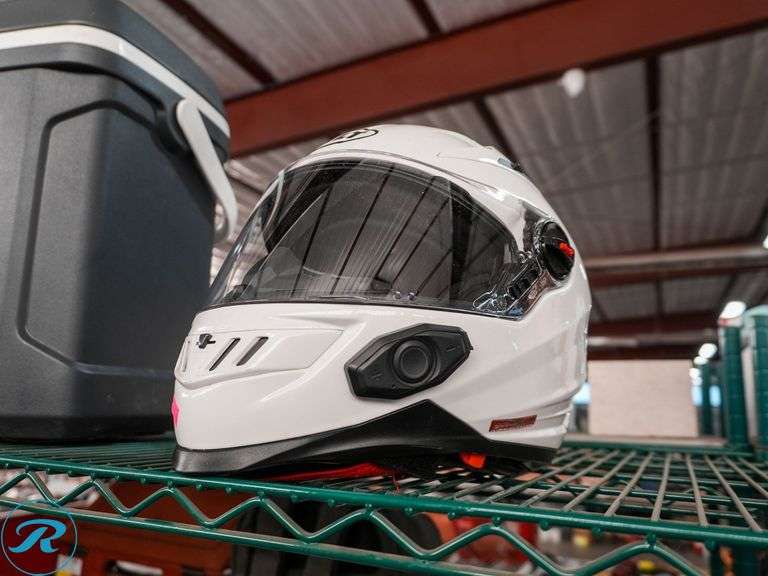 Bilt Techno 2.0 Bluetooth Motorcycle Helmet, Size L - Roller Auctions