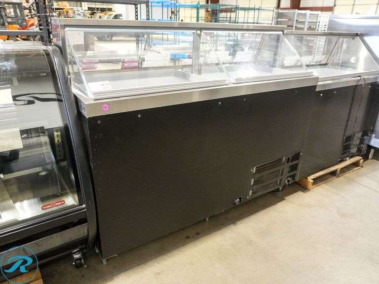 Master Bilt DD66 Ice Cream Display Case Dipping Cabinet