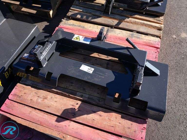 New Wolverine PT-16-01C 3-Point Attachment Plate to Fit Skid Steer ...