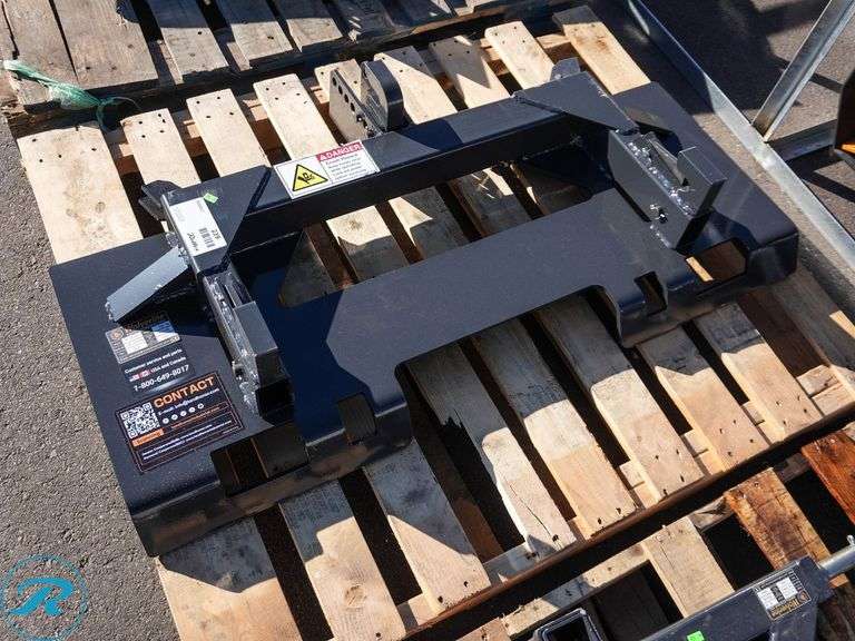 New Wolverine PT-16-01C 3-Point Attachment Plate to Fit Skid Steer ...