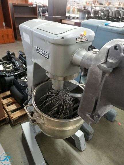 Hobart D-300 Mixer, 30Qt, 115V, Single Phase - Roller Auctions
