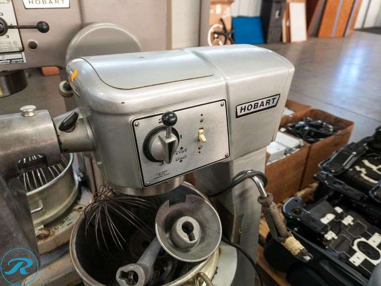 Hobart D-300 Mixer, 30Qt, 115V, Single Phase - Roller Auctions