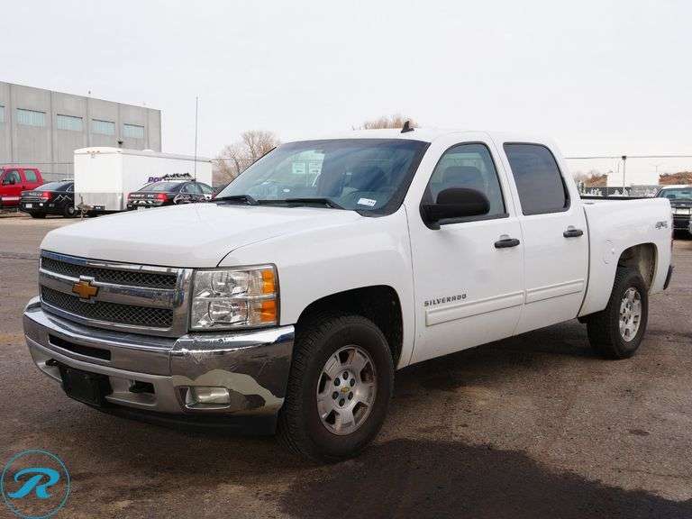 2012  Chevrolet  Silverado 1500  4WD Crew Cab  Pickup