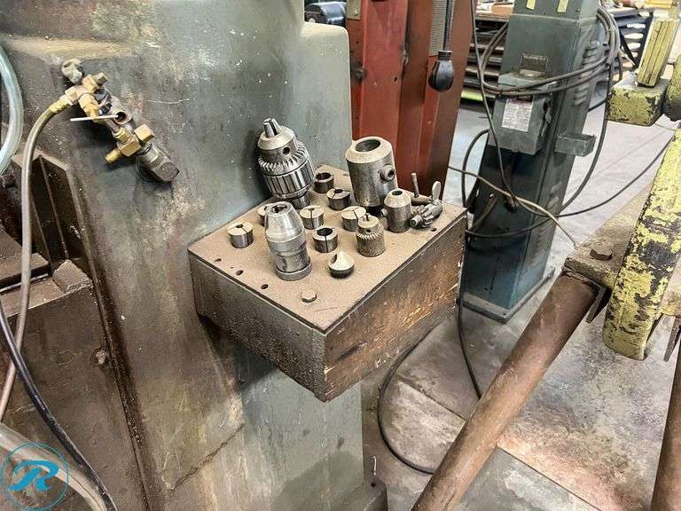 Lagun Republic FTV.1 Vertical Knee Milling Machine, 42" x 9" Table, Auto Table Slide, Kool Mist Coolant System - Roller Auctions