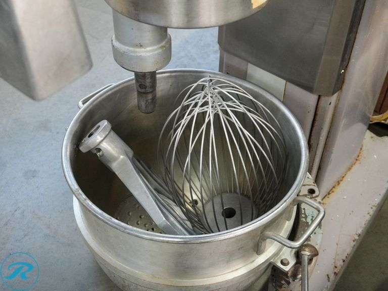 Hobart H-600 Mixer, 60Qt, 208V, 3ph - Roller Auctions