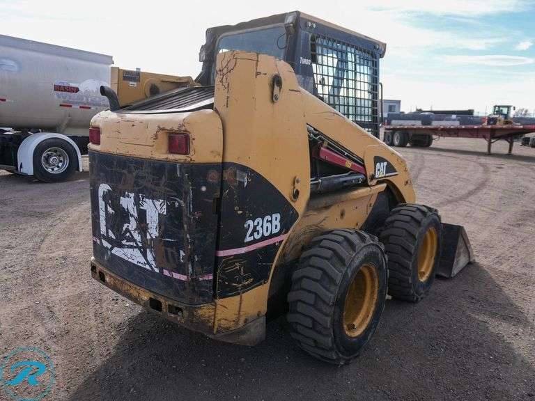 2005 Caterpillar 236B Skid Steer Loader - Roller Auctions