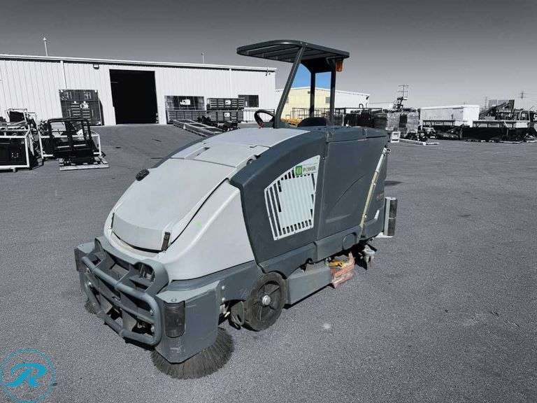 October 28, 2025 - Contractor's Vehicles, Tools & Equipment