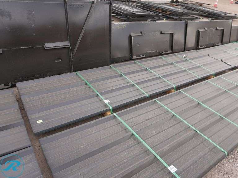 (50) New 28-Gauge R-Panel Steel Siding, 12' Long, 36" Coverage, .016 Thickness - Roller Auctions