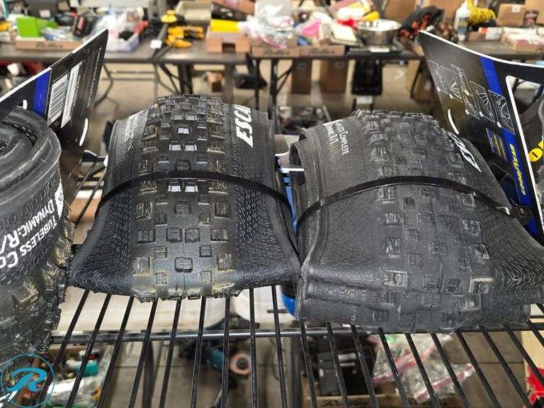 (2) Goodyear Bicycle Tires Escape and Escape Premium Models - Roller Auctions