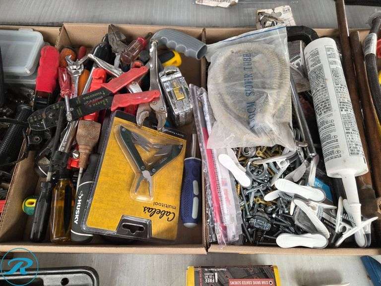 Shelf of Hand Tools - Roller Auctions