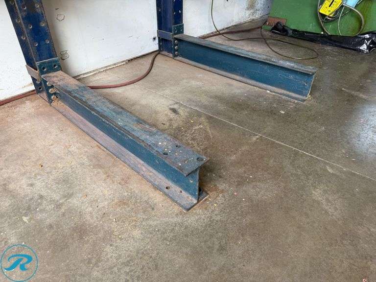 12’ Cantilever Racking with (8) 4’ Arms - Roller Auctions