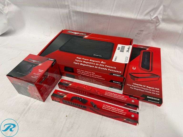 Snap-on Magnetic Tools Set: (2) MAGMAT High Power Mats, MAGDISH Collapsible 10″ Dish, (2) FLEXRAIL14RD Socket Rails, KAHMPC Hanger - Roller Auctions