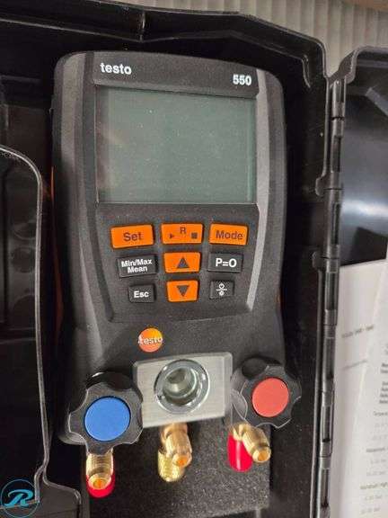 Testo 550 Digital Manifold Kit with Hard Case - Roller Auctions