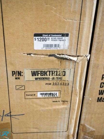 Wahoo KICKR Smart Power Trainer - Roller Auctions