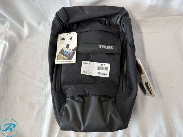 Thule Paramount Hybrid Pannier Bag - Roller Auctions