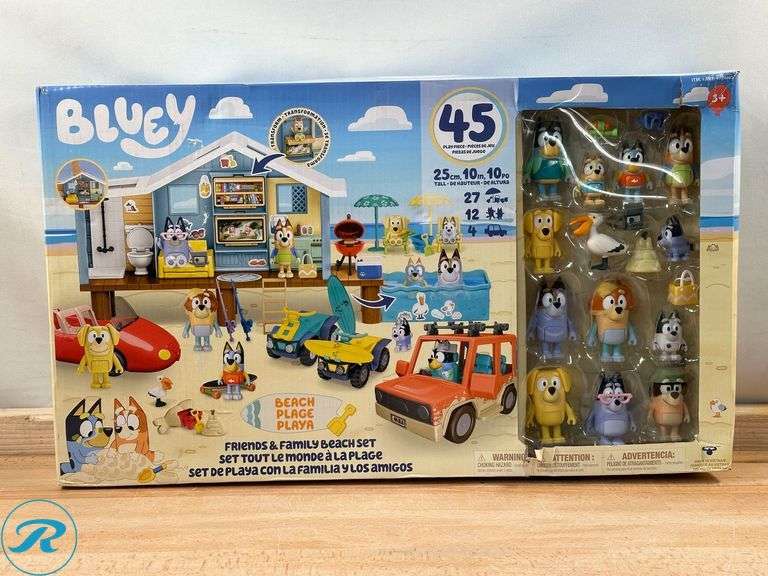 Bluey Friends and Family Beach Set - New - Roller Auctions