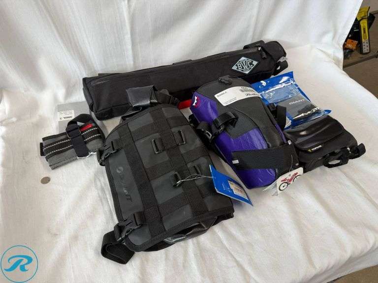 Tray of Assorted Bike Bags - Roller Auctions