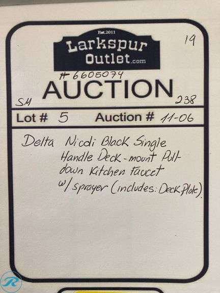 (1) New Delta Nicoli Black Single Handle Deck-mount Pull-down Kitchen Faucet with Sprayer (Includes Deck Plate) - Roller Auctions