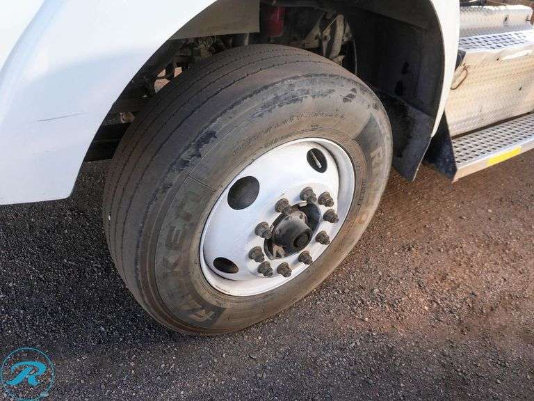 2008 Kenworth T800 T/A Truck Tractor - Roller Auctions