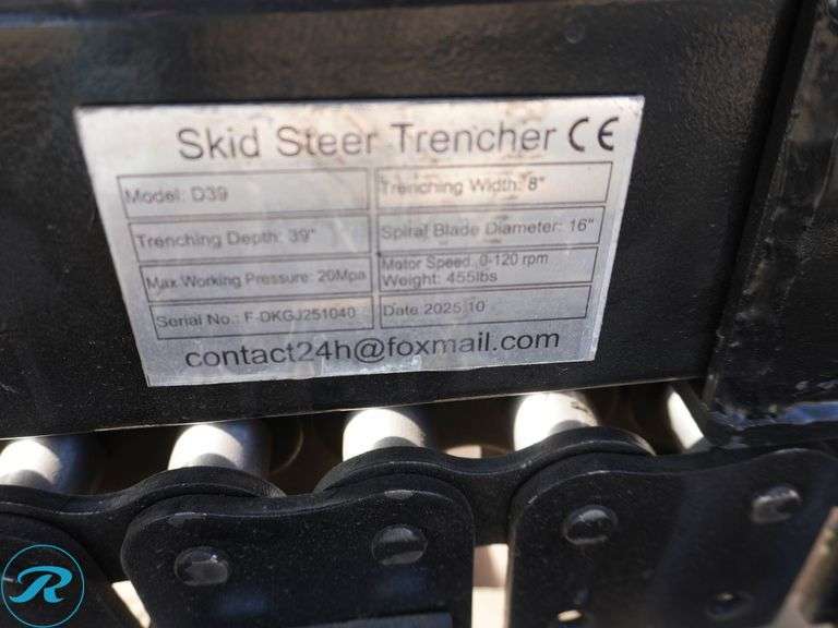 New Giyi GY-D39 Hydraulic Trencher Attachment to Fit Skid Steer Loader, 39" - Roller Auctions