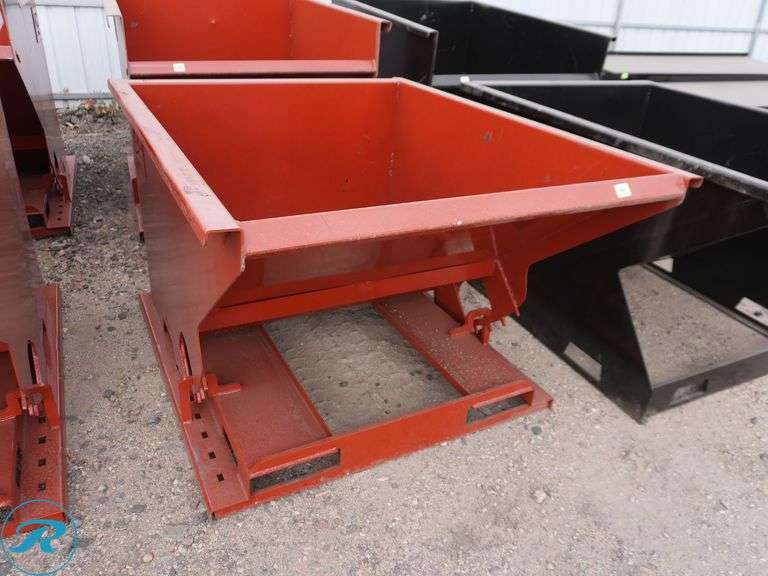 New Kit Containers Self-Dumping Hopper With Forklift Pockets, 1.5 Cu. Yd. - Roller Auctions