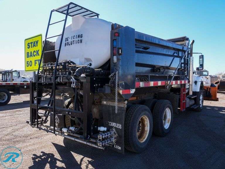 2013  International   Workstar 7500  T/A  Dump Truck - Roller Auctions